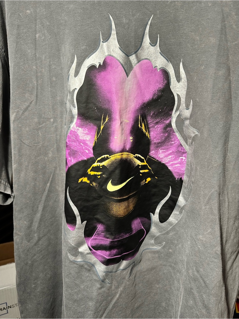 Nike Gray The Nike Tee with White Swoosh Print - Picture 3 of 7